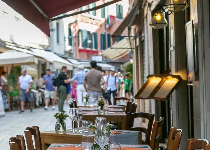 Taverna San Lio 3* Veneza