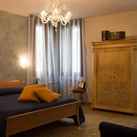 Taverna San Lio ゲストハウス ヴェネツィア