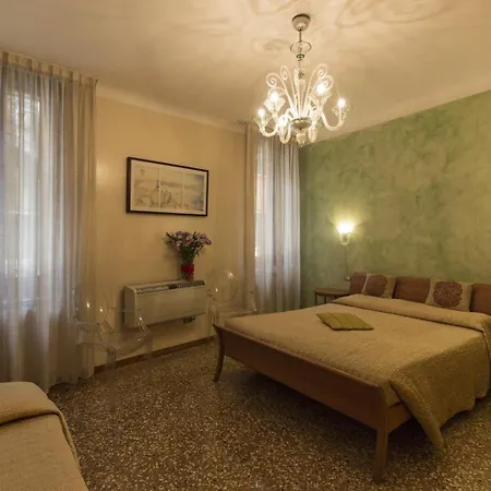 ゲストハウス Taverna San Lio ヴェネツィア