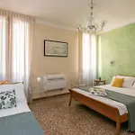 게스트하우스 Taverna San Lio